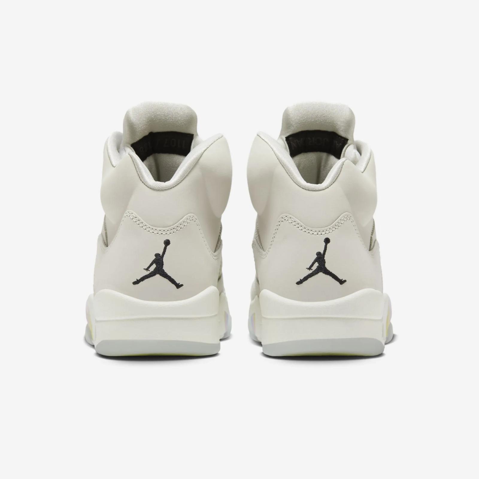 Air Jordan 5 Retro Chinese New Year HF3183-001