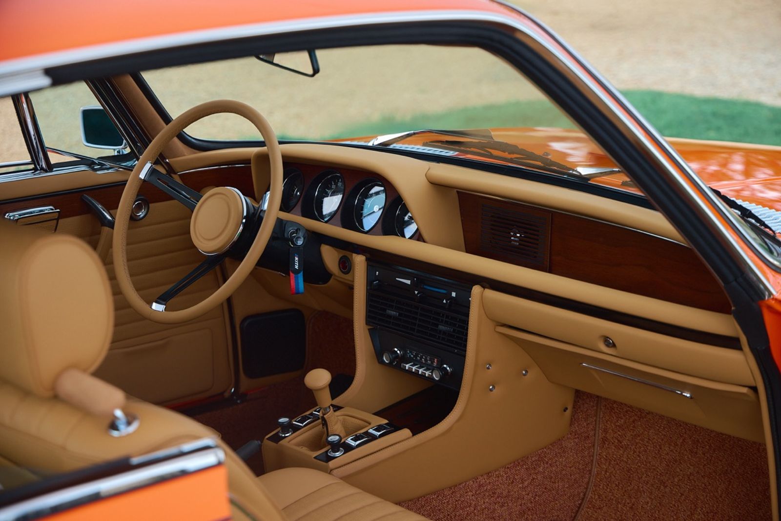 Kith for BMW 2026: The 1972 BMW 3.0 CSi & 1987 M6 E24 by Ronnie Fieg