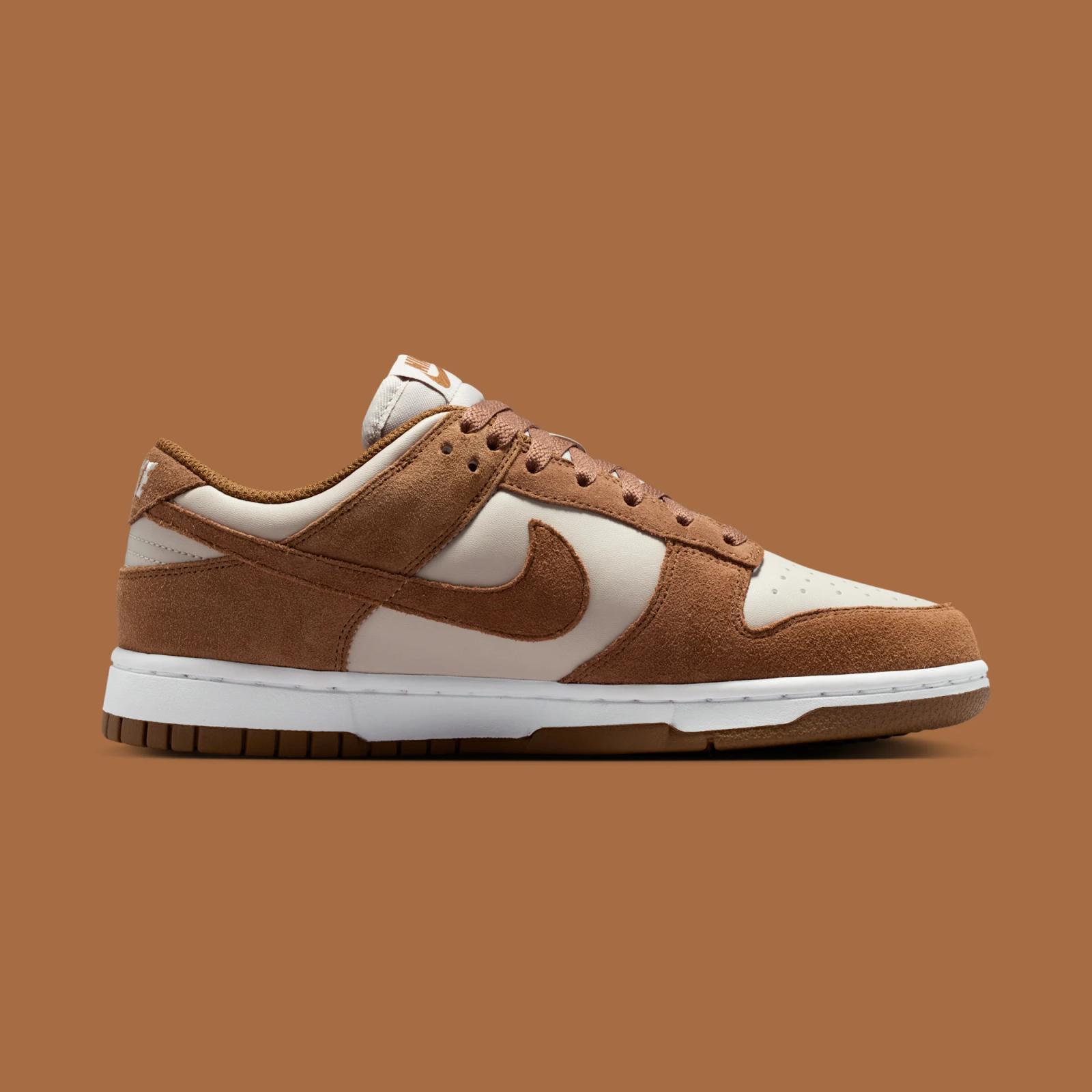 Nike Dunk Low W "Light British Tan" drops in 2026
