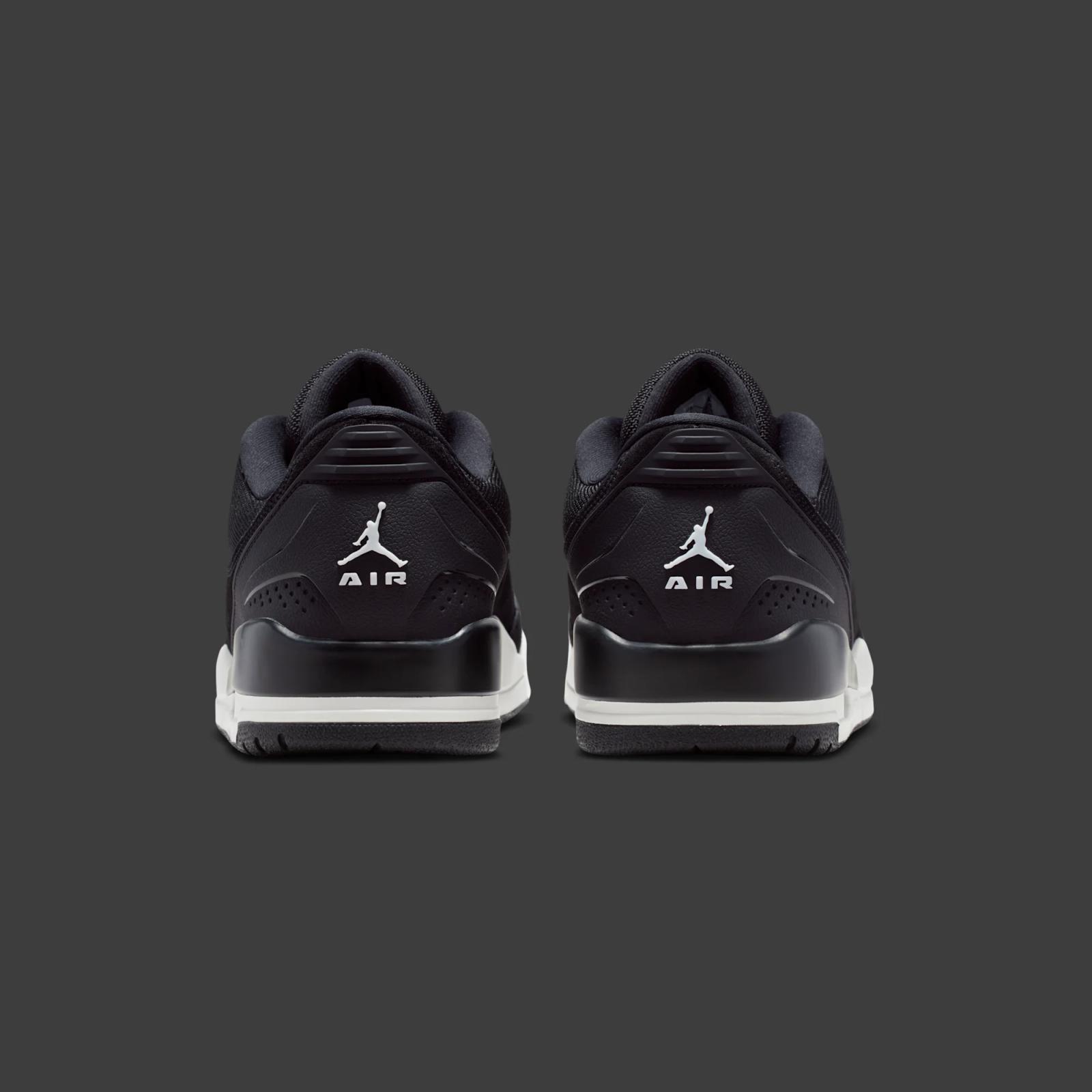 Air Jordan Ultra "Black & Summit White" drops in 2026