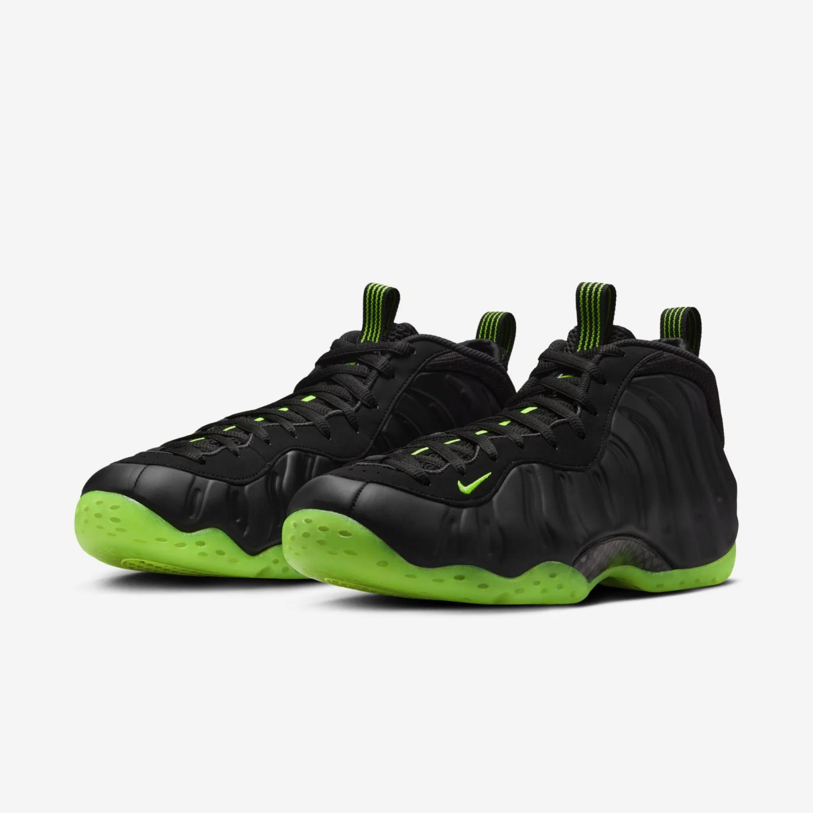 Nike Air Foamposite One Black / Volt HF2902-001