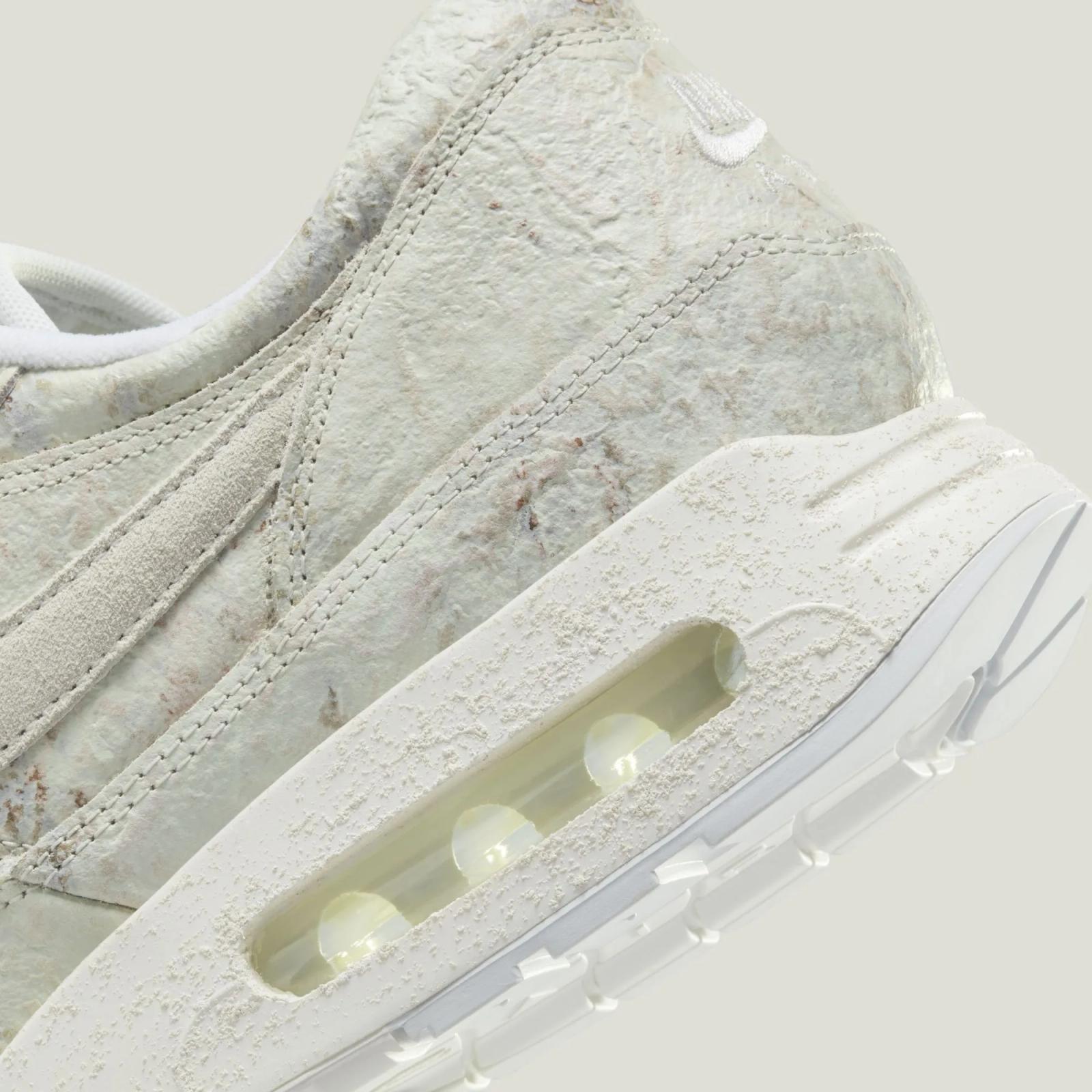 Nike Air Max 1 '86 OG Museum Masterpiece FZ2149-100