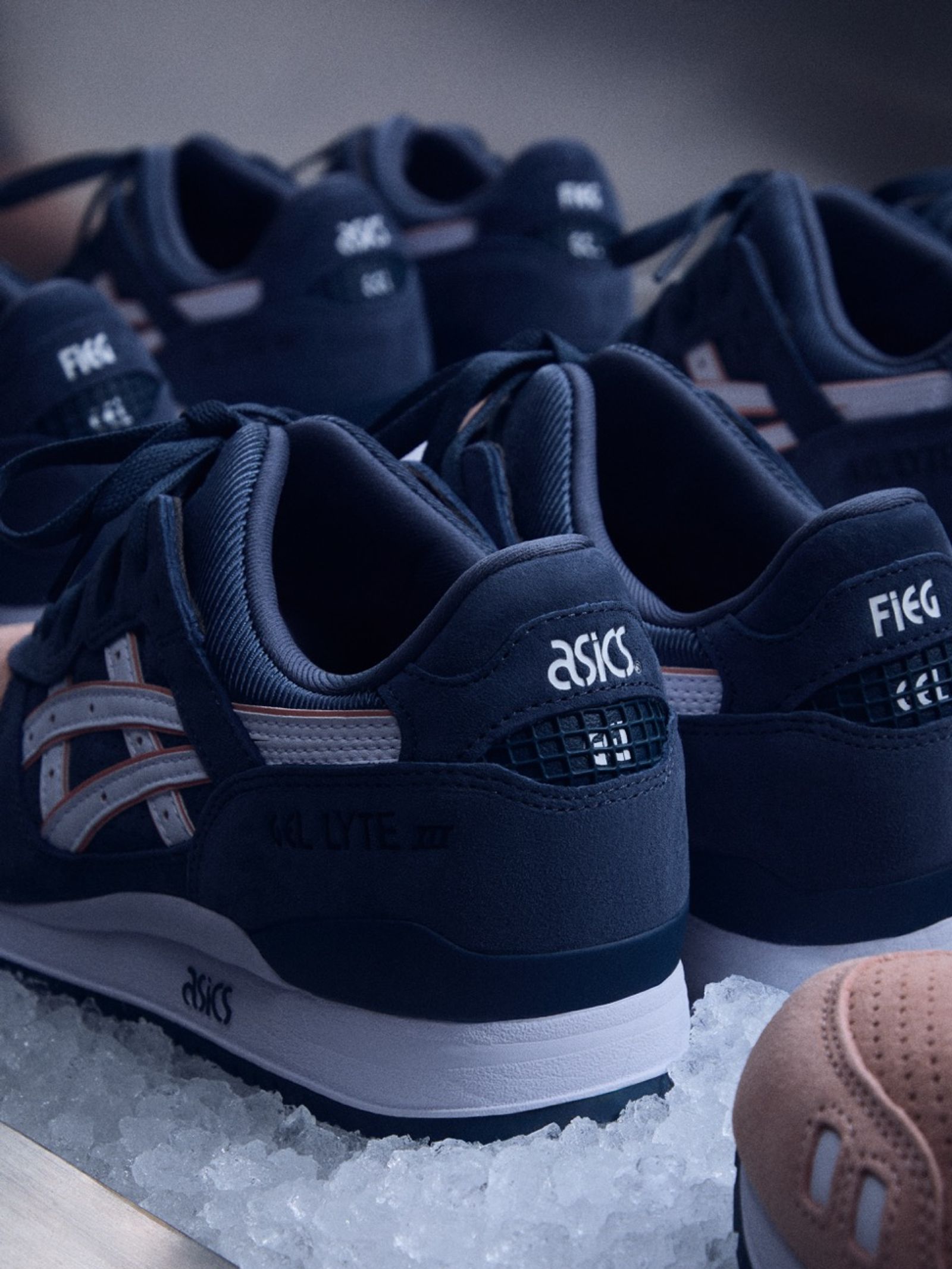 Ronnie Fieg for ASICS GEL-LYTE III Remastered “Salmon Toe”