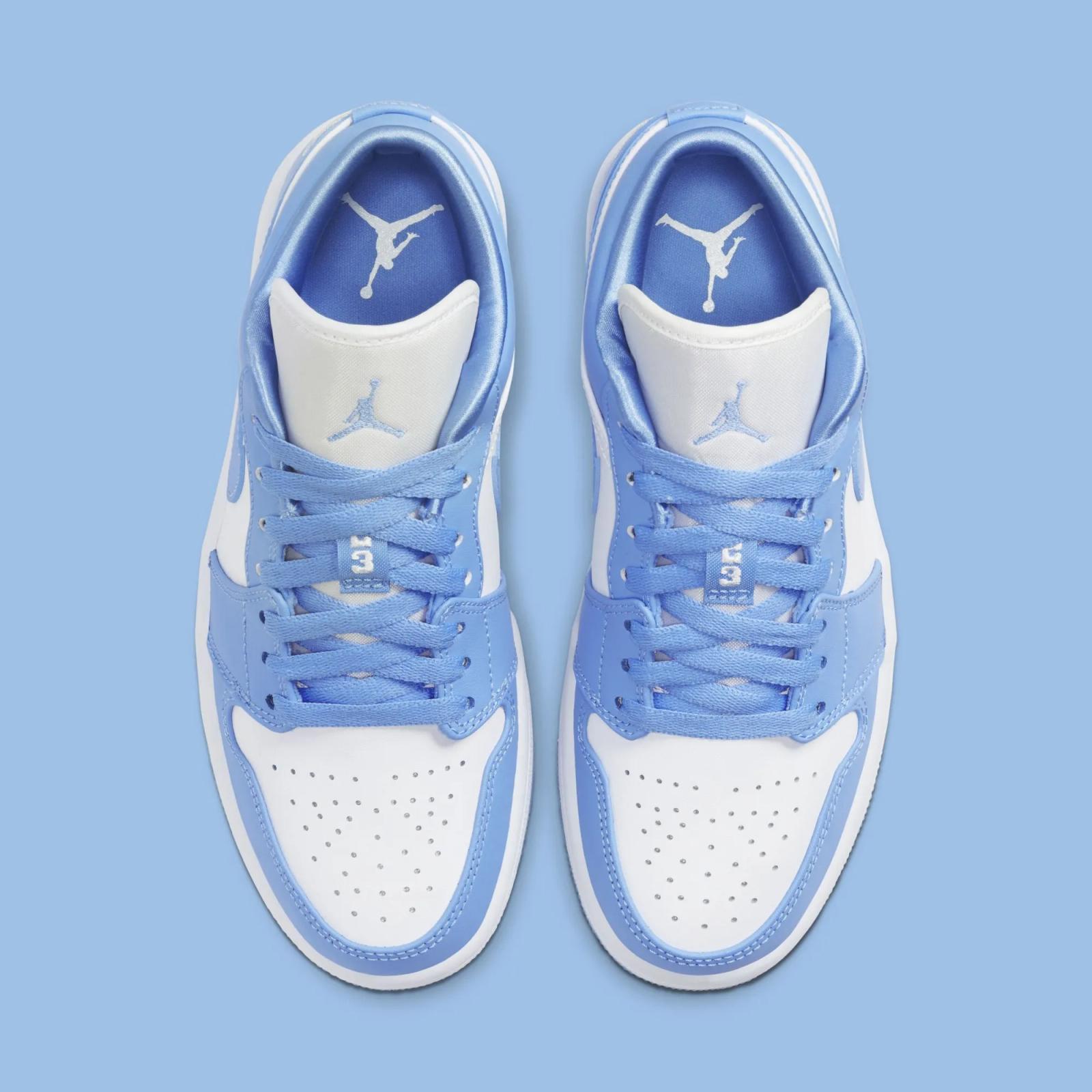 Air Jordan 1 Low WMNS UNC