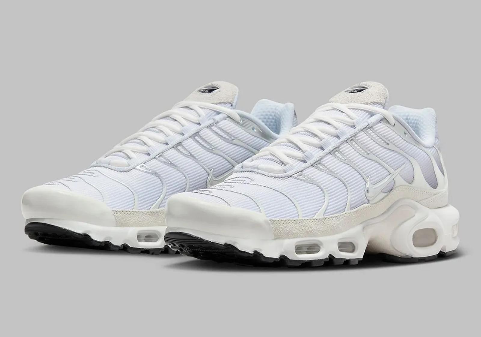 Nike Air Max Plus Pure Platinum
