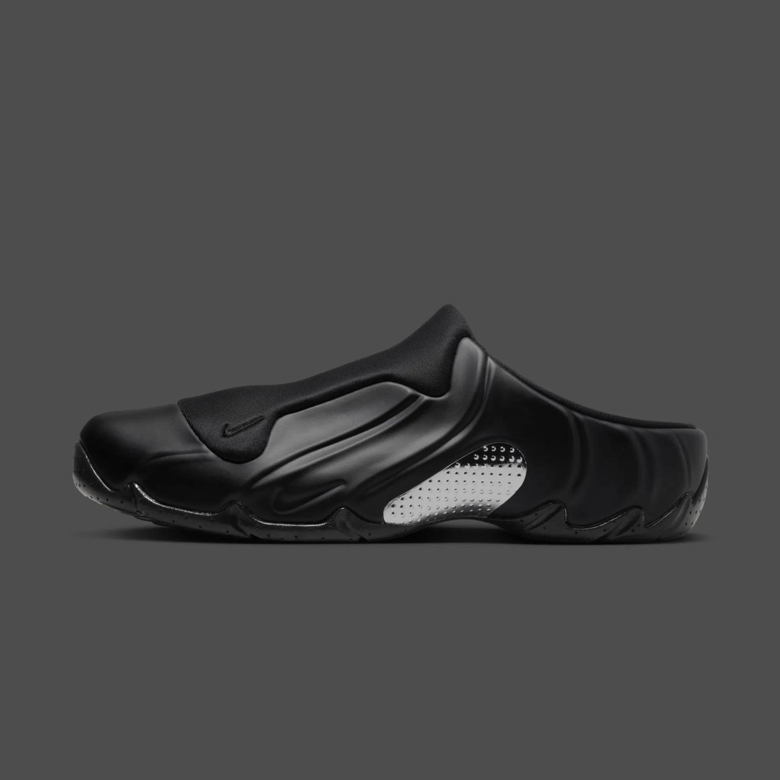 Nike Clogposite “Black / Metallic Silver”