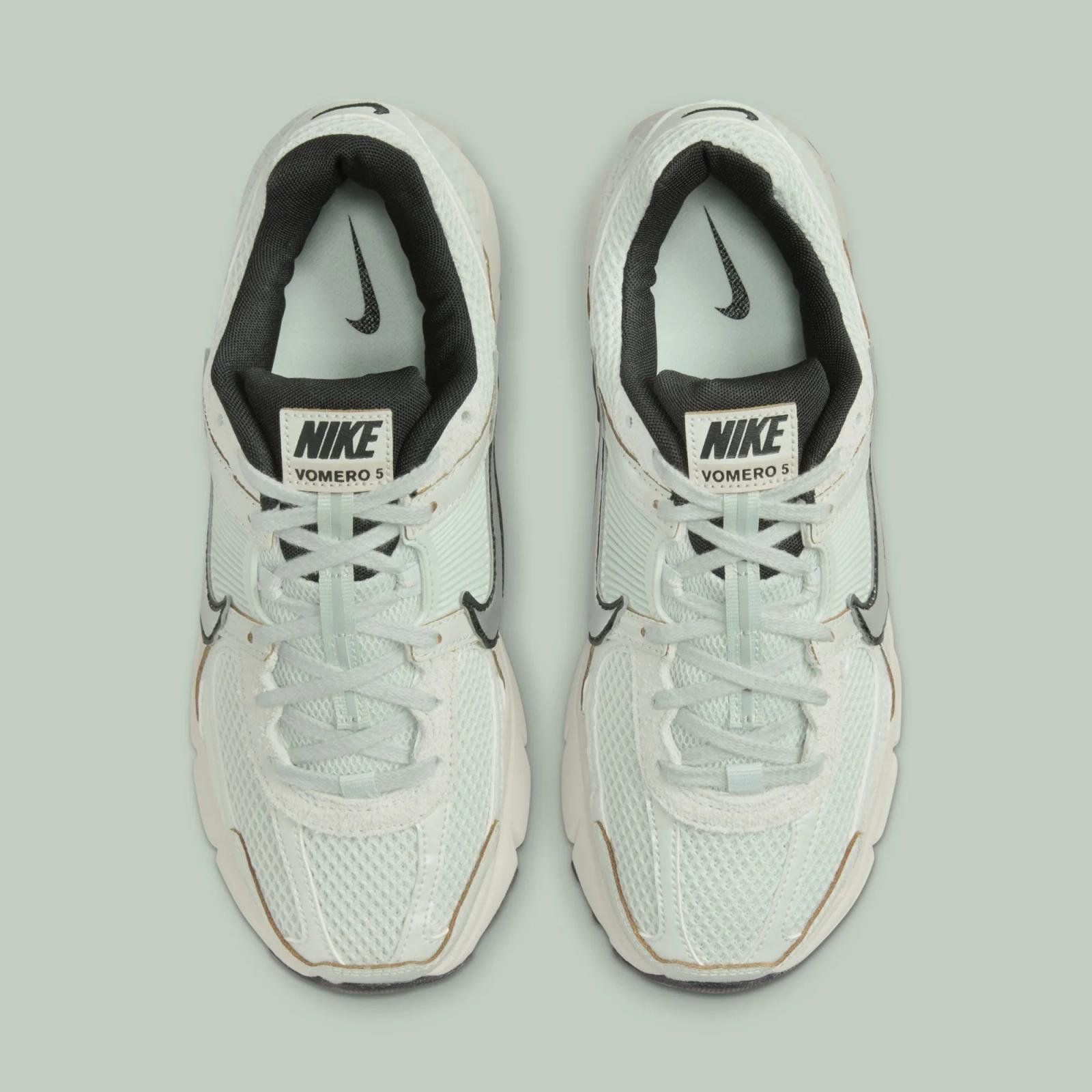 Nike Zoom Vomero 5 Light Silver / Chrome FN6742-001