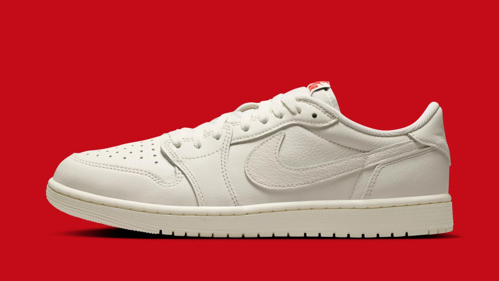 Air Jordan 1 Retro Low OG "Sail / University Red" 2026