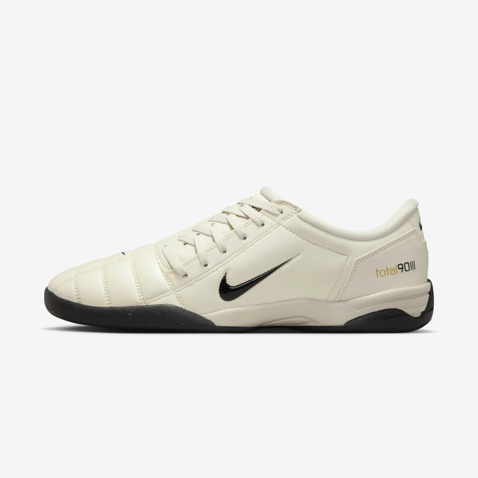 Nike Total 90 III SP “Light Orewood Brown”