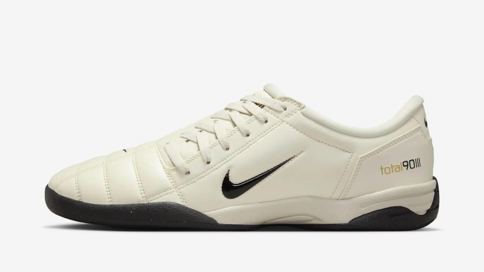 Nike Total 90 III SP “Light Orewood Brown”