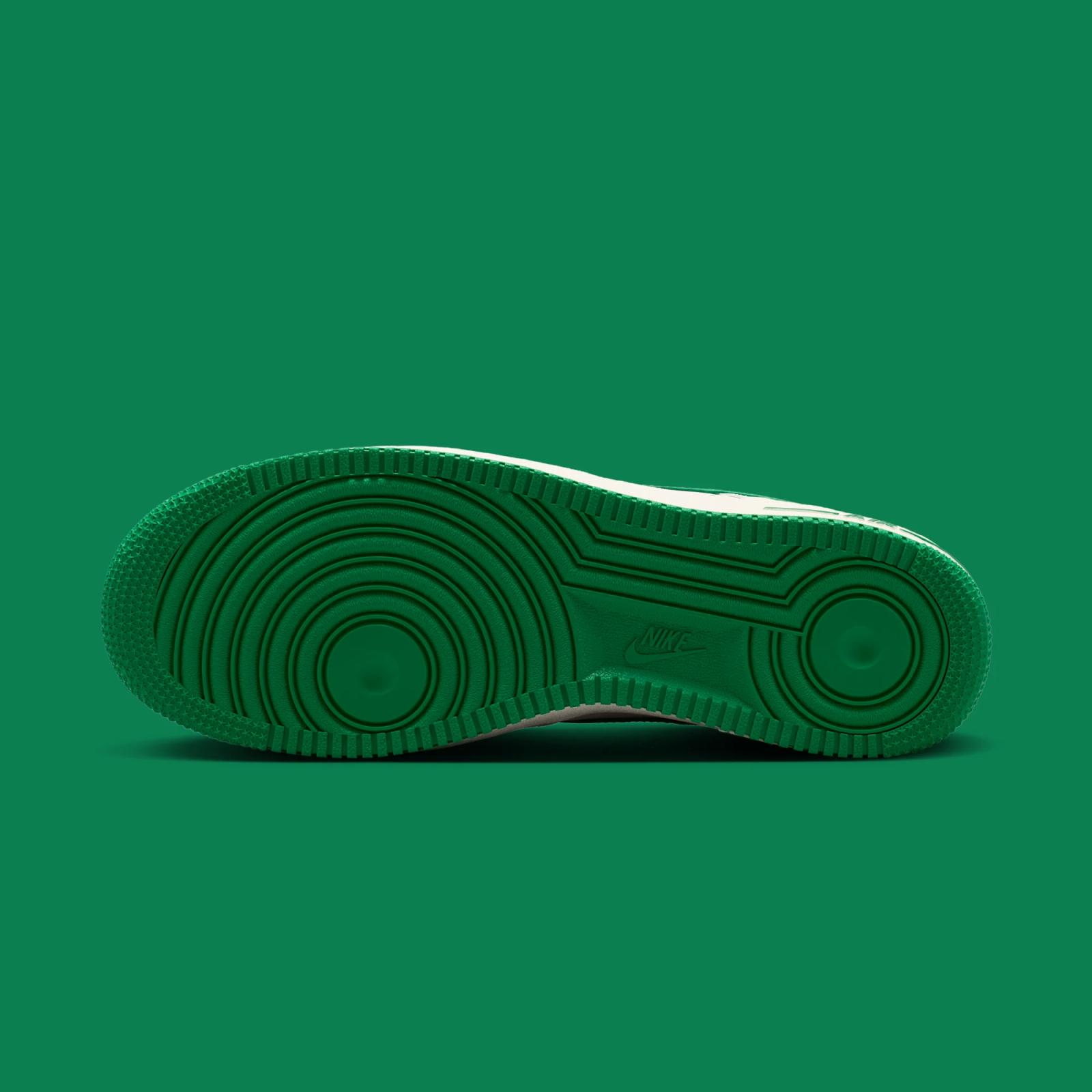 Nike Air Force 1 Low LE "Sail & Court Green" drops in 2026