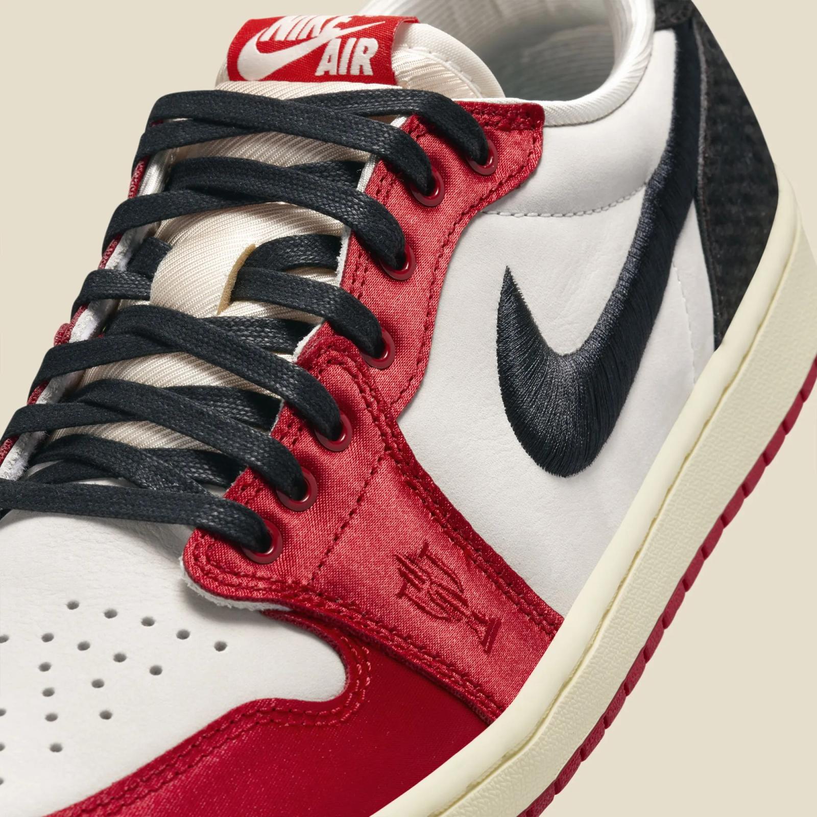Trophy Room x Air Jordan 1 Low Varsity Red FN0432-100