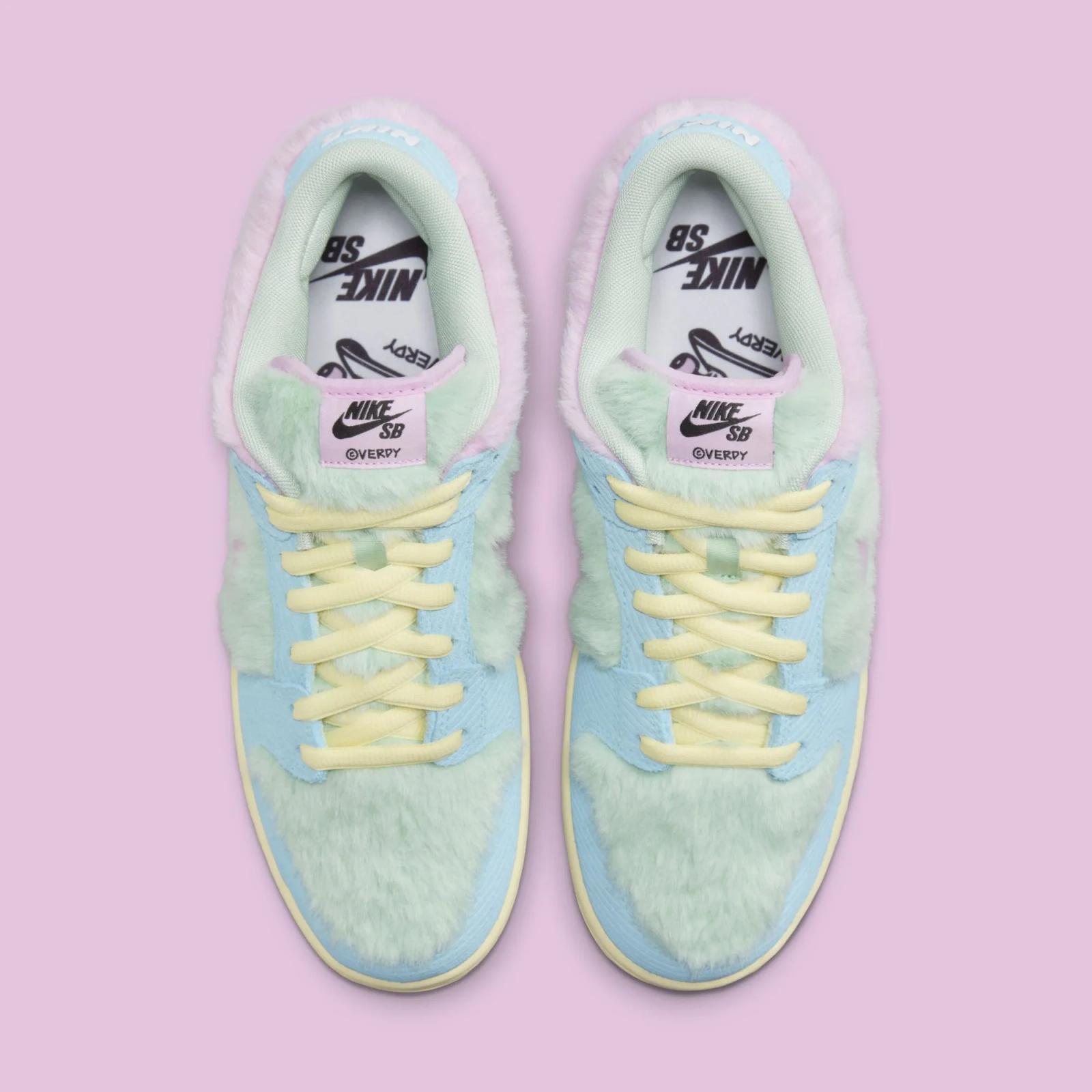 Verdy x Nike SB Dunk Low Pro Visty FN6040-400