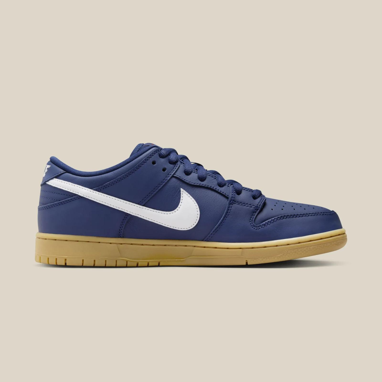 Nike SB Dunk Low Pro ISO Navy Gum FJ1674-400
