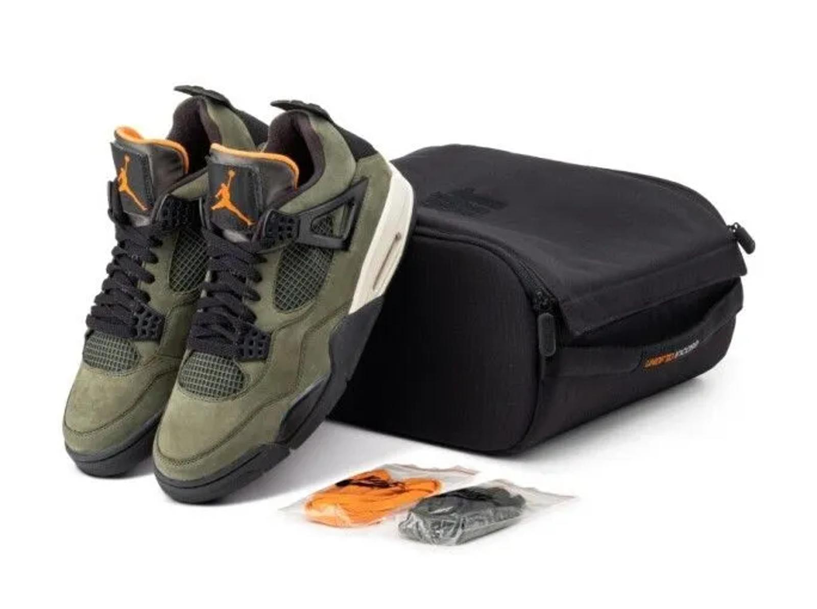 Air Jordan 4 Undefeated 2005