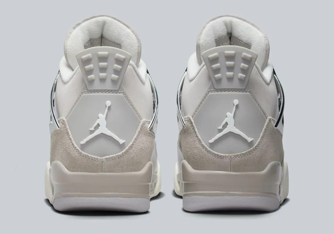 Air Jordan 4 Retro WMNS Frozen Moments