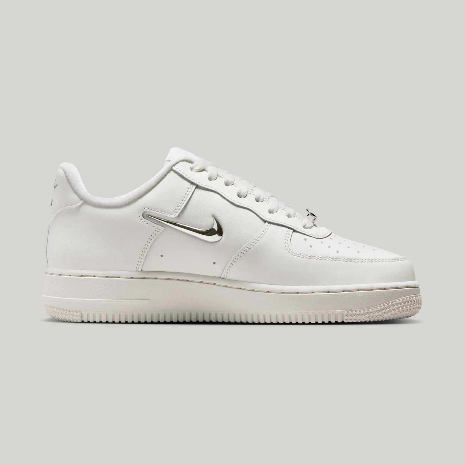 Nike Air Force 1 Low Jewel "Phantom" drops in 2026