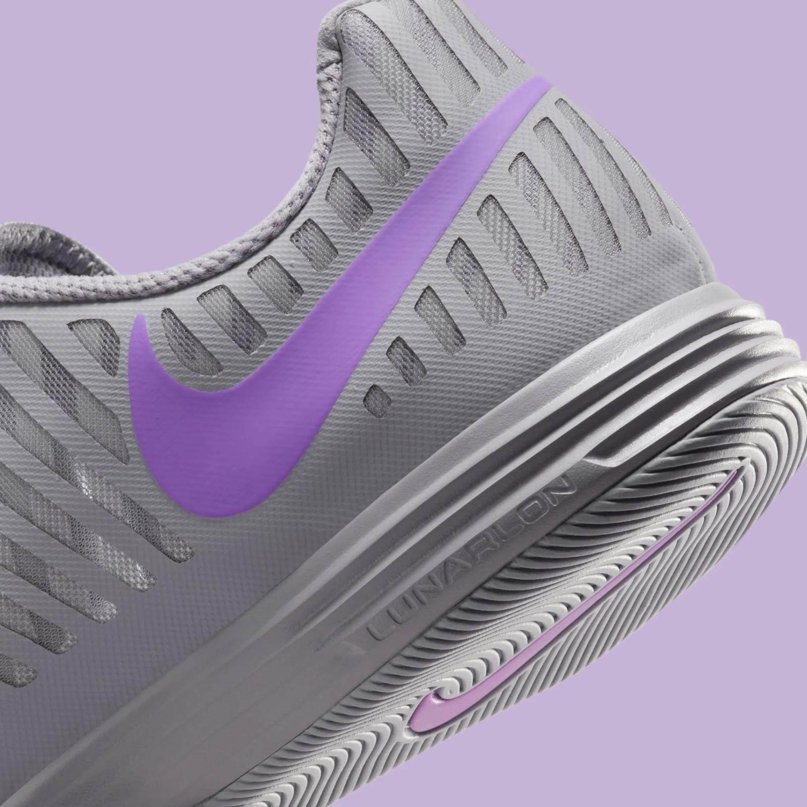 Nike Lunargato 2 Liliac Bloom / Barely Grape 580456-501