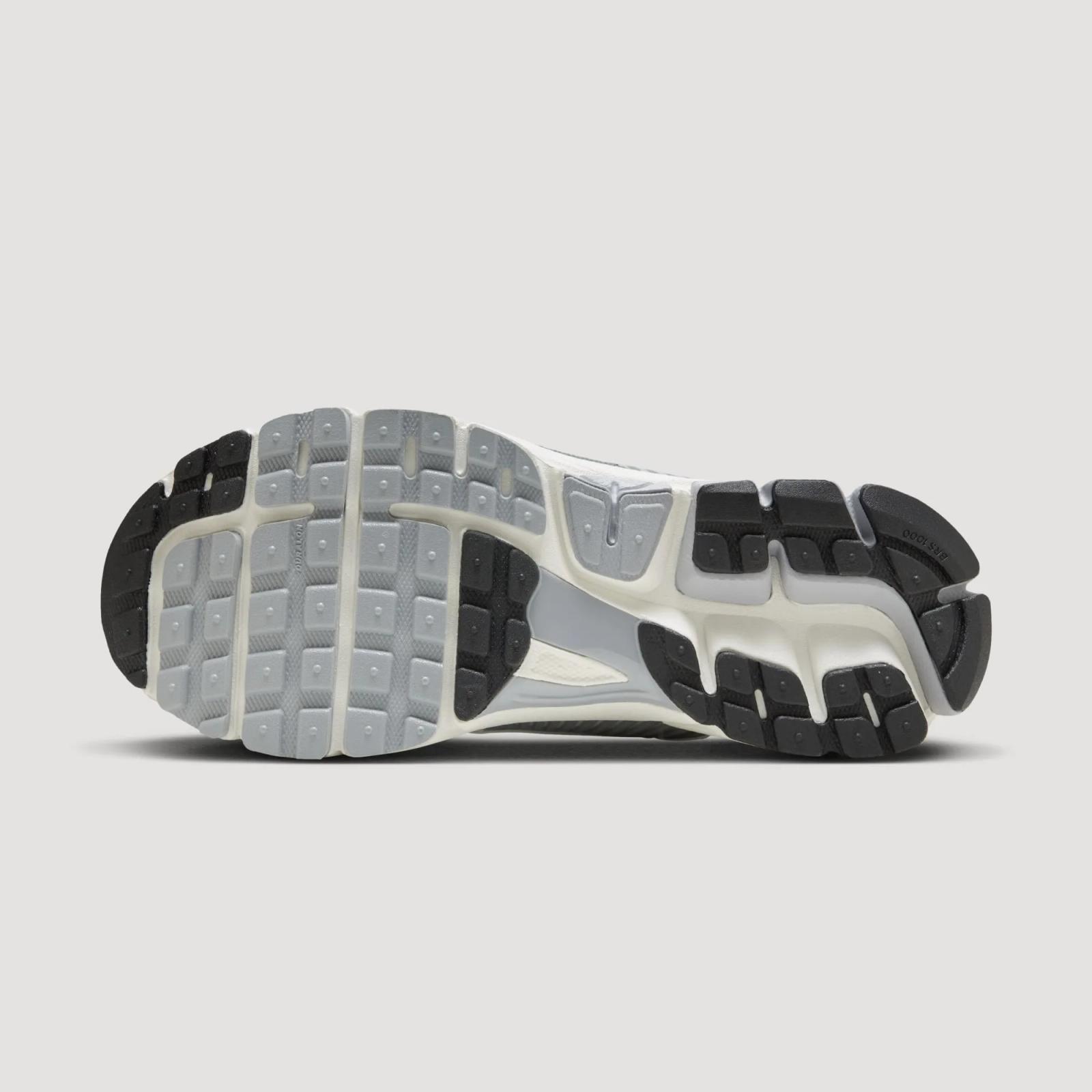 Nike Zoom Vomero 5 Pure Platinum FD9919-001