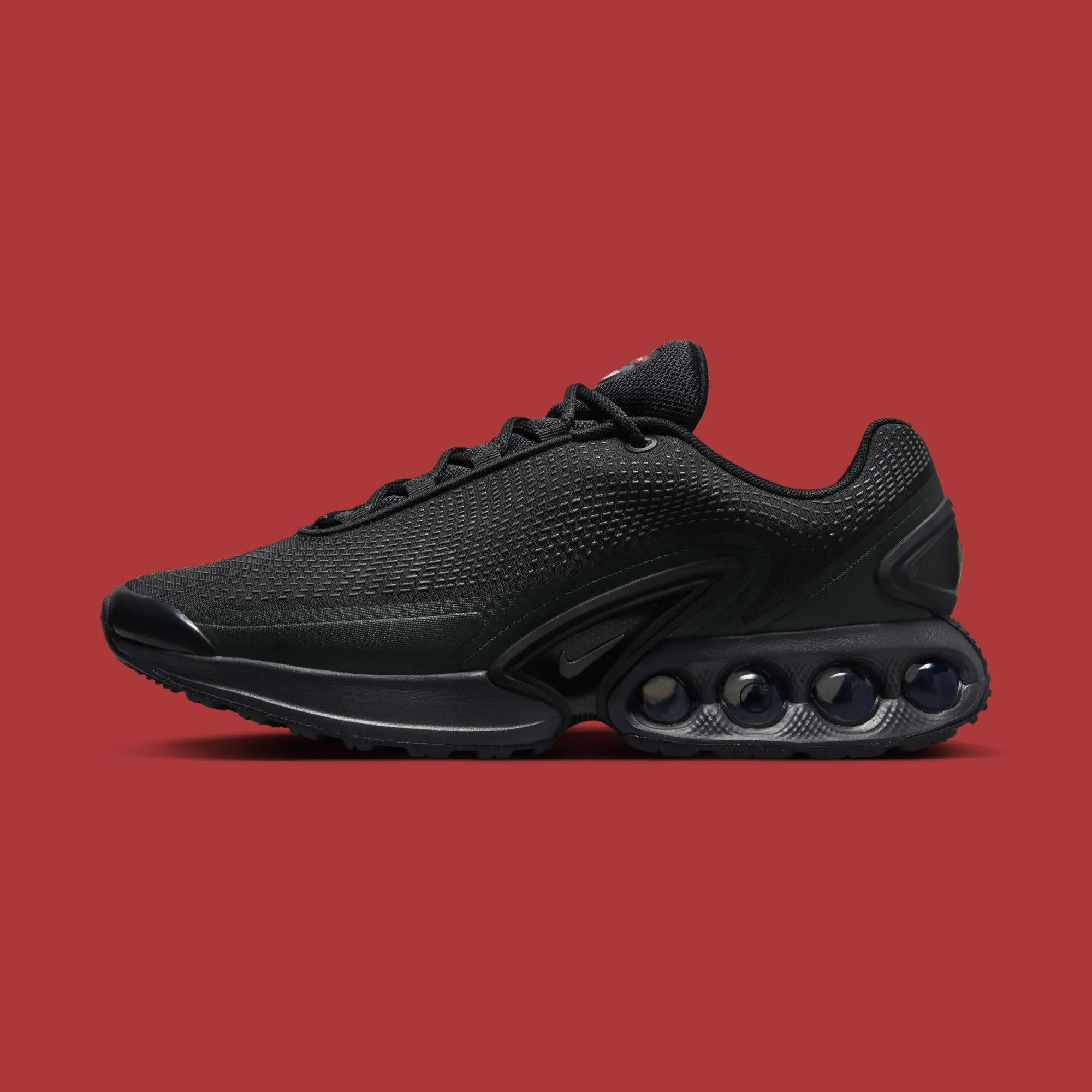 Nike Air Max DN Triple Black