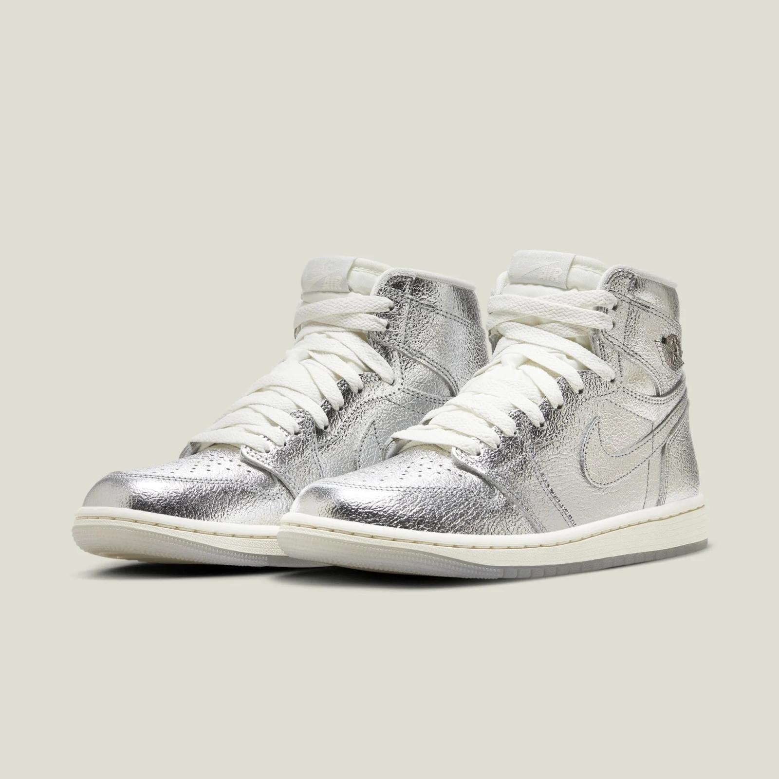 air-jordan-1-retro-high-og-chrome-fn7249-001-release-date-9