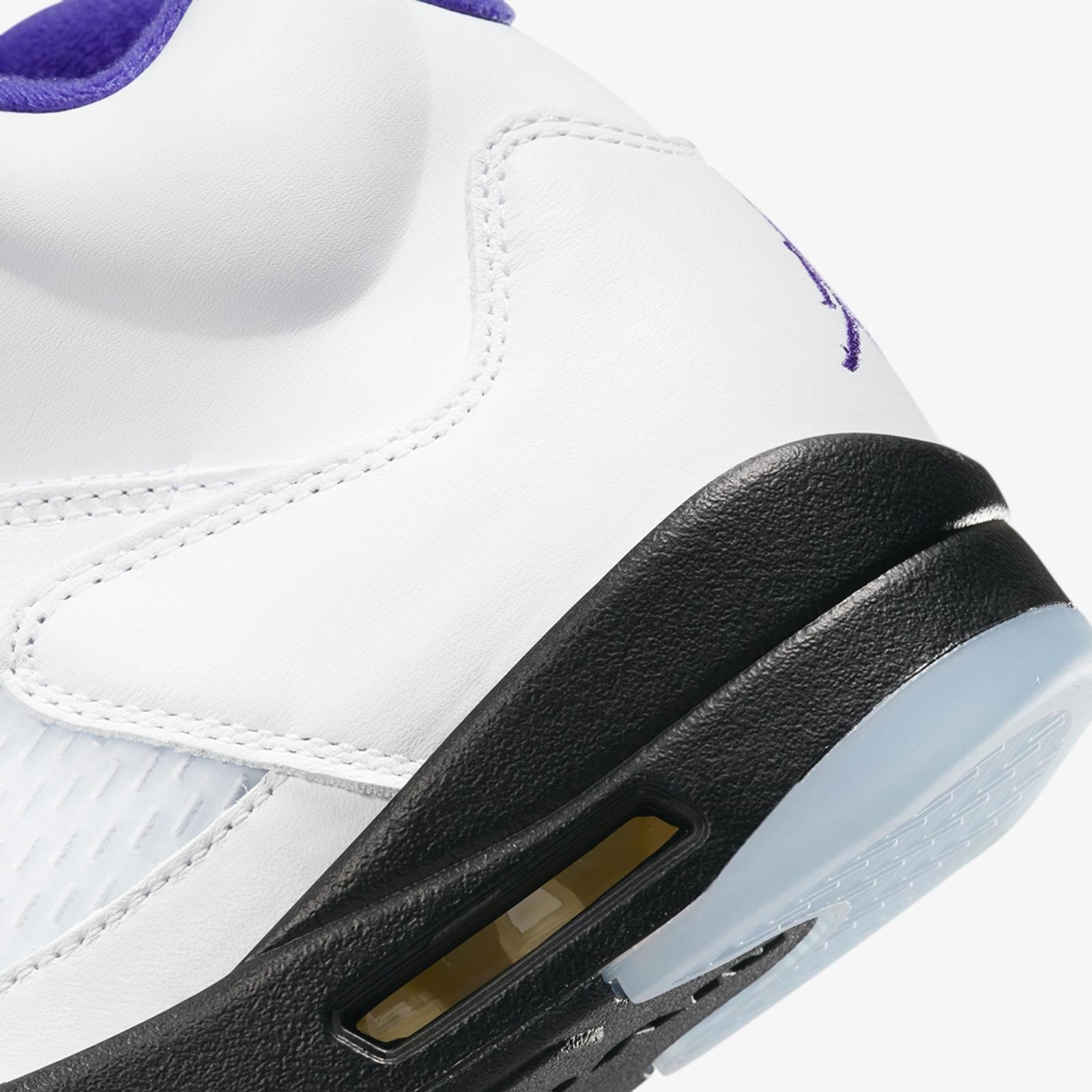 Air Jordan 5 Retro Concord