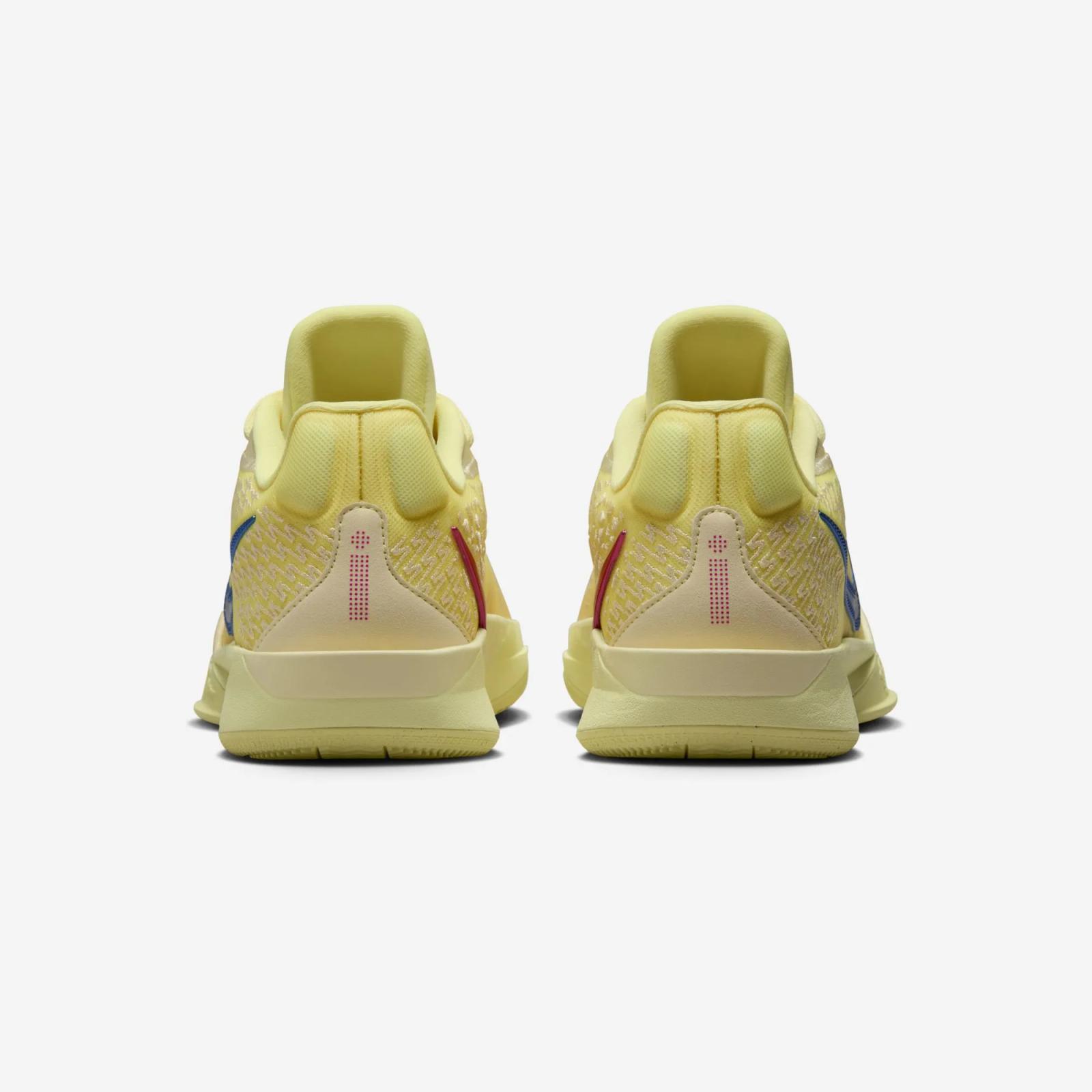 Nike Sabrina 2 Trust Your Game FQ2174-800