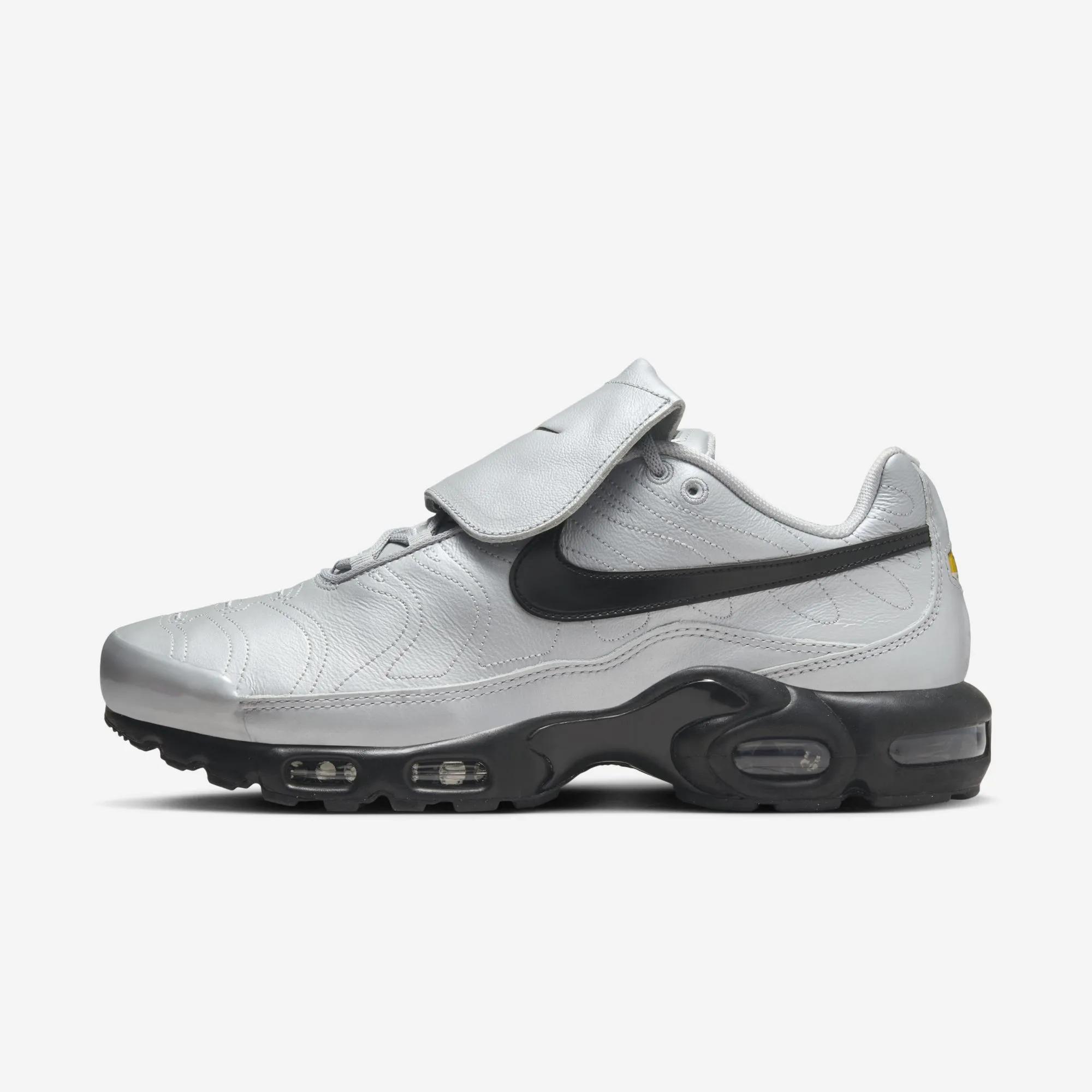 Nike Air Max Plus Tiempo “Grey / Black”