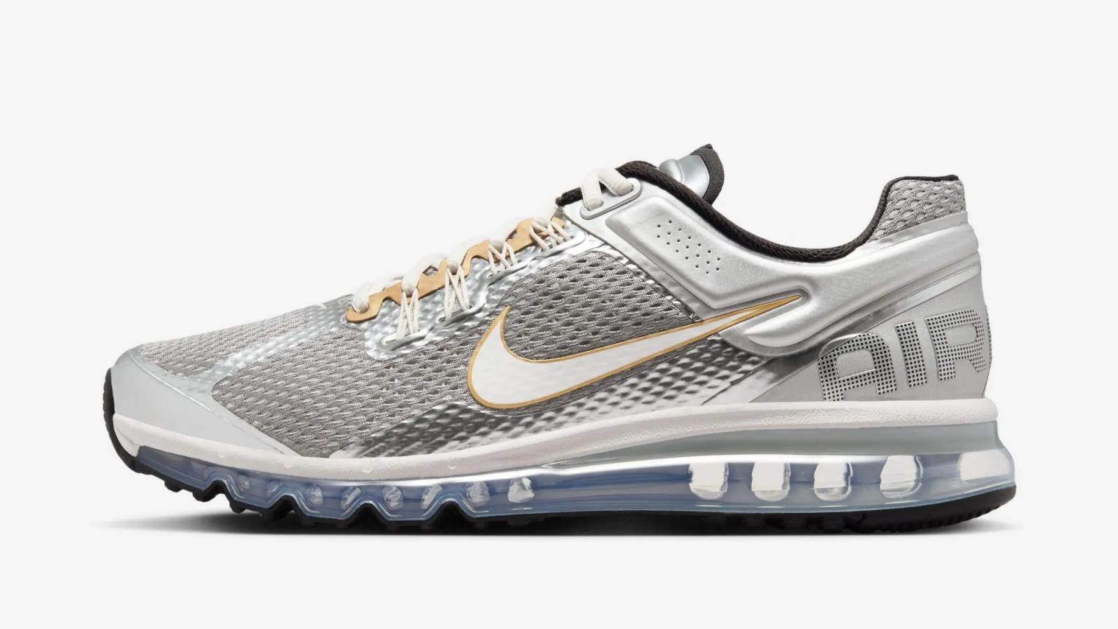 Nike Air Max 2013 “Metallic Silver”