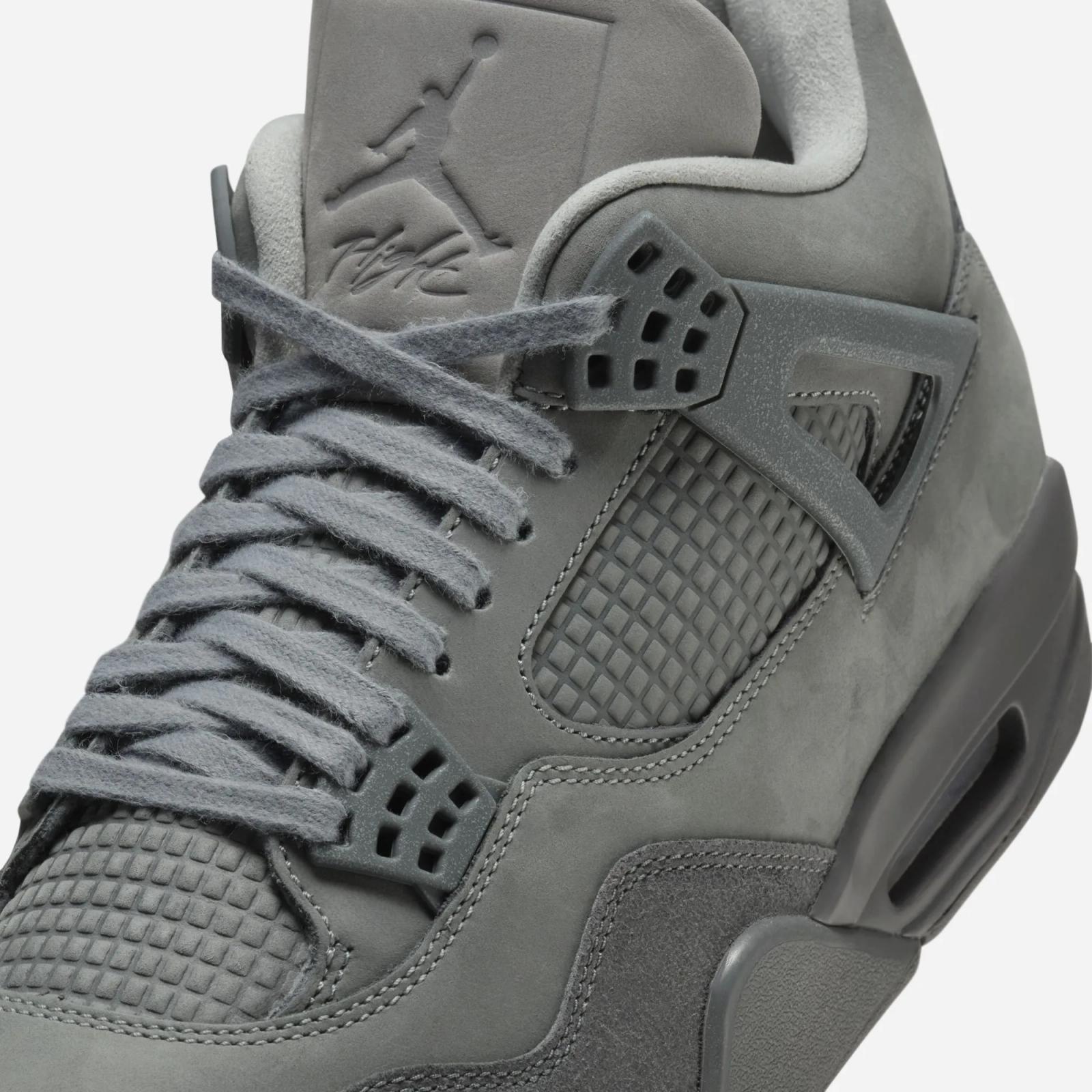 Air Jordan 4 Retro SE Paris FQ7928-001
