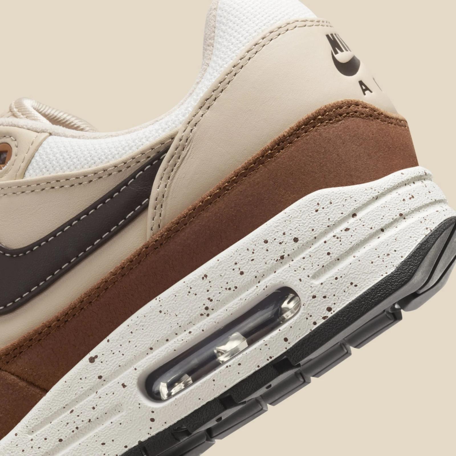 Nike Air Max 1 '87 WMNS Velvet Brown
