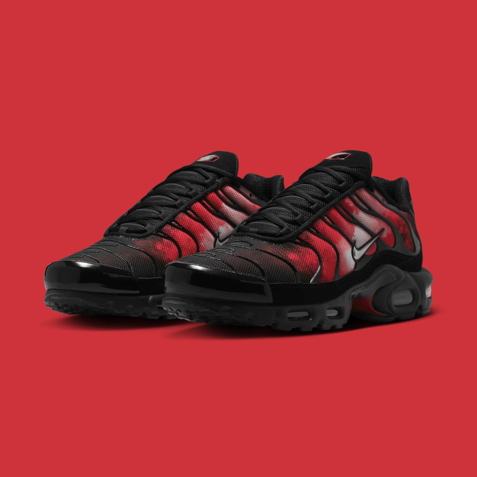 Nike Air Max Plus "Black & University Red" drops in 2026