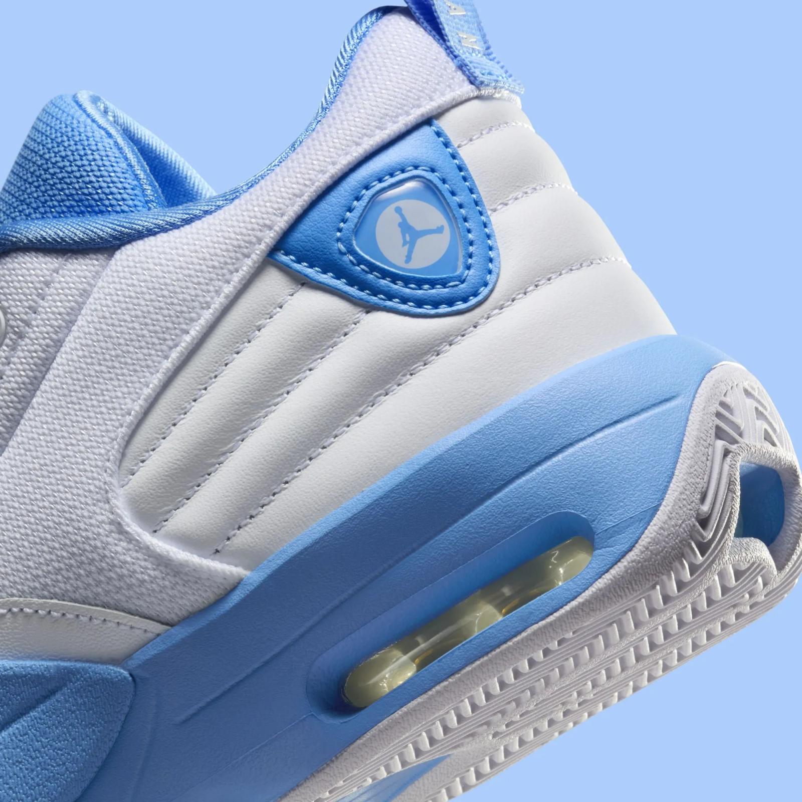 Jordan Max Aura 6 White / University Blue FQ7943-100