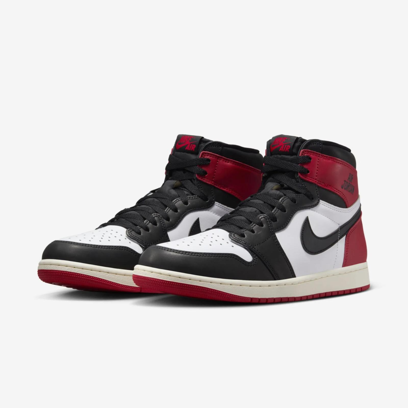 Air Jordan 1 Retro High OG Black Toe Remastered DZ5485-106