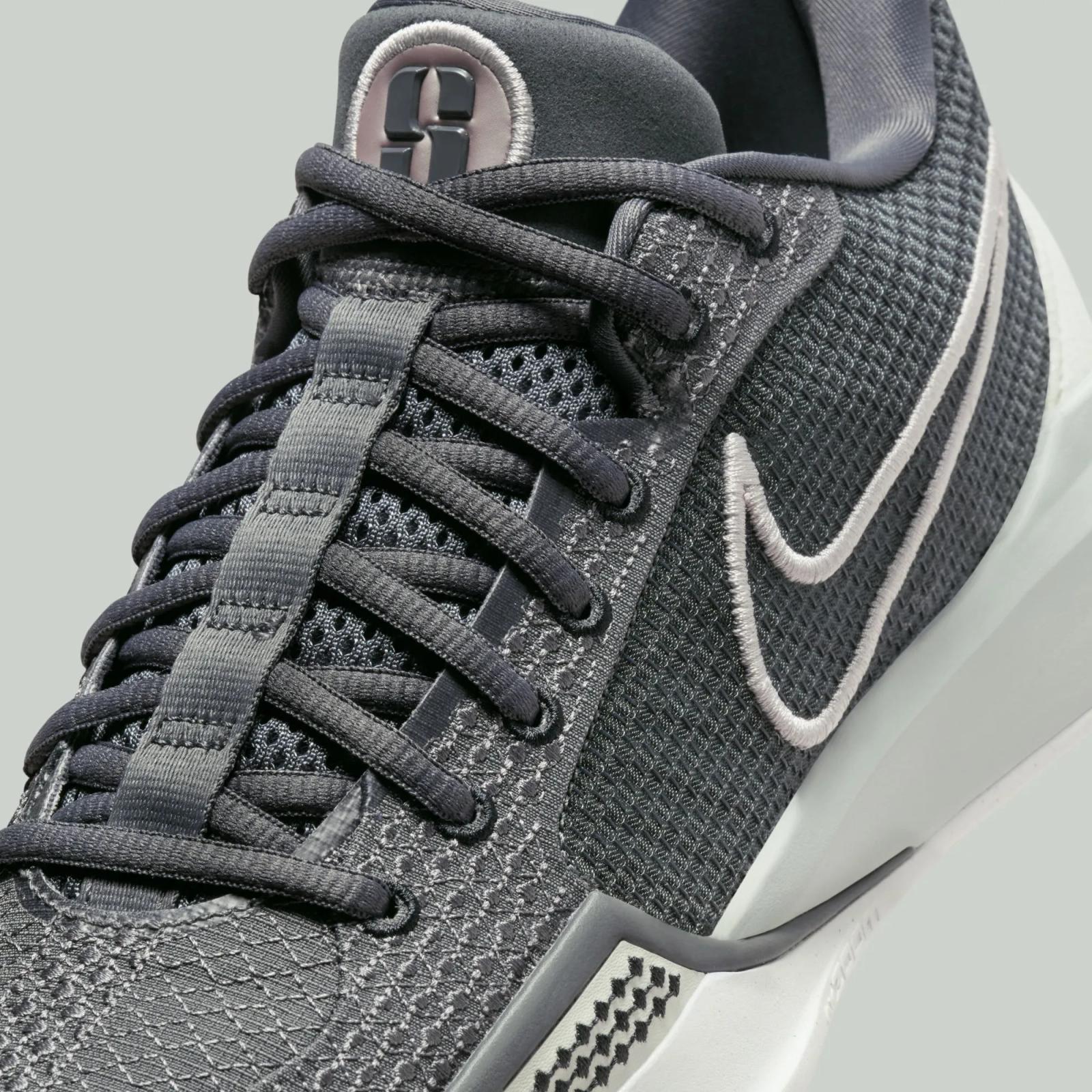 Nike Sabrina 1 Beyond the Game FQ3381-003