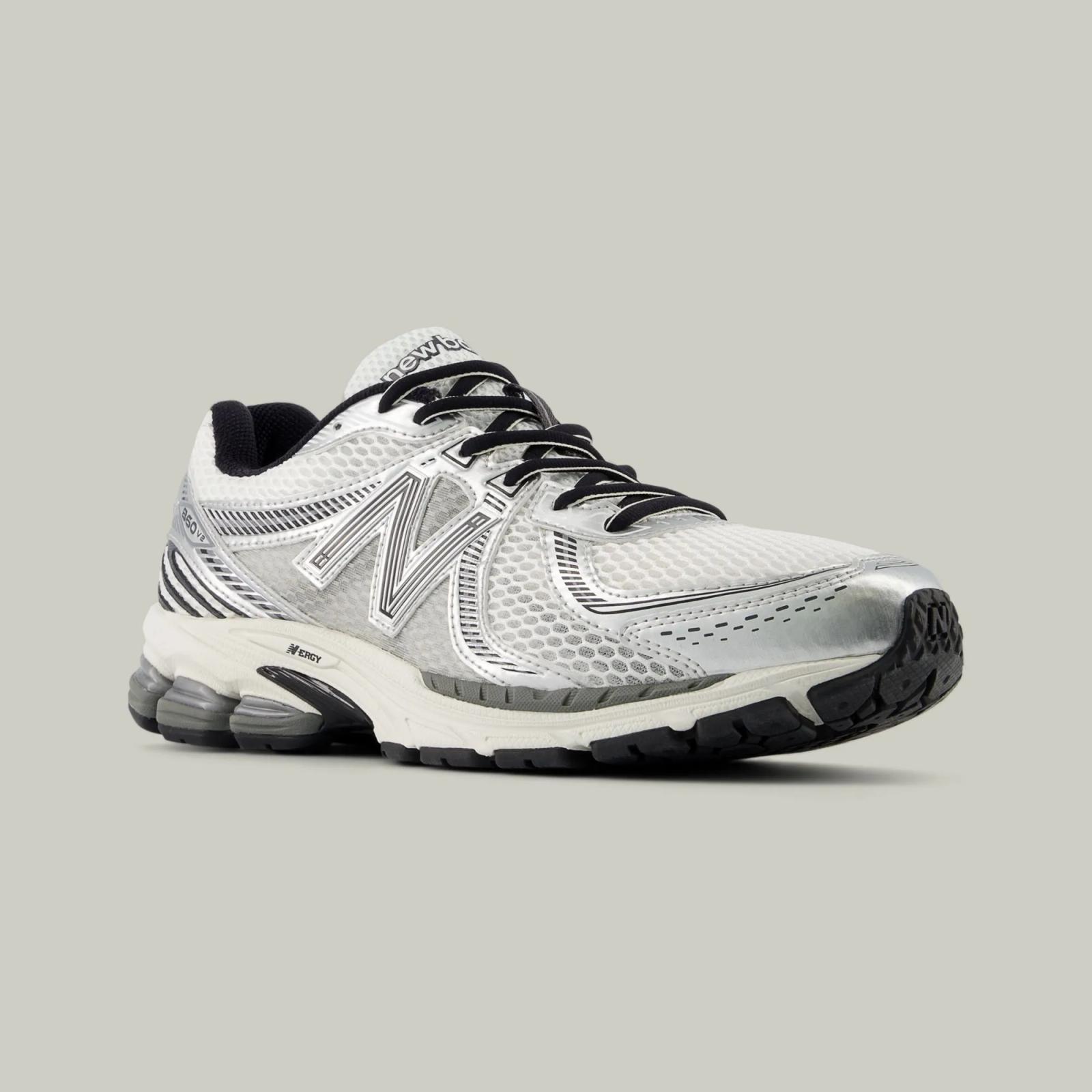 New Balance 860v2 Optic White