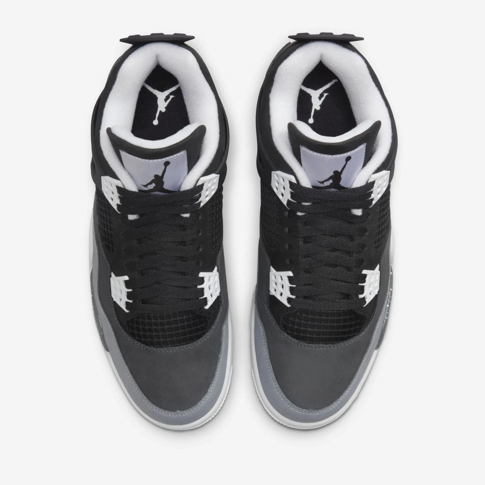 Air Jordan 4 Retro Fear FQ8138-002