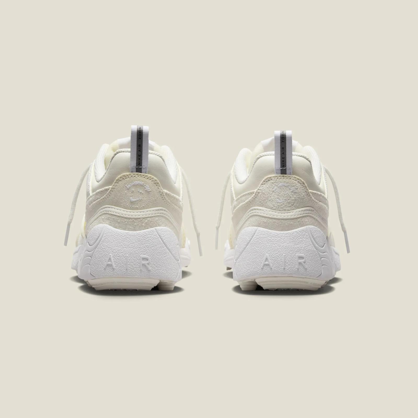 Travis Scott x Nike Shark-a-Don Sail HQ3061-100