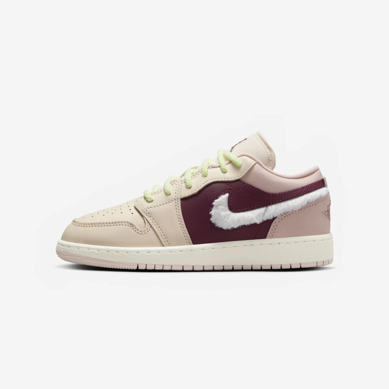 Air Jordan 1 Low SE GS Pink Foam Bordeaux