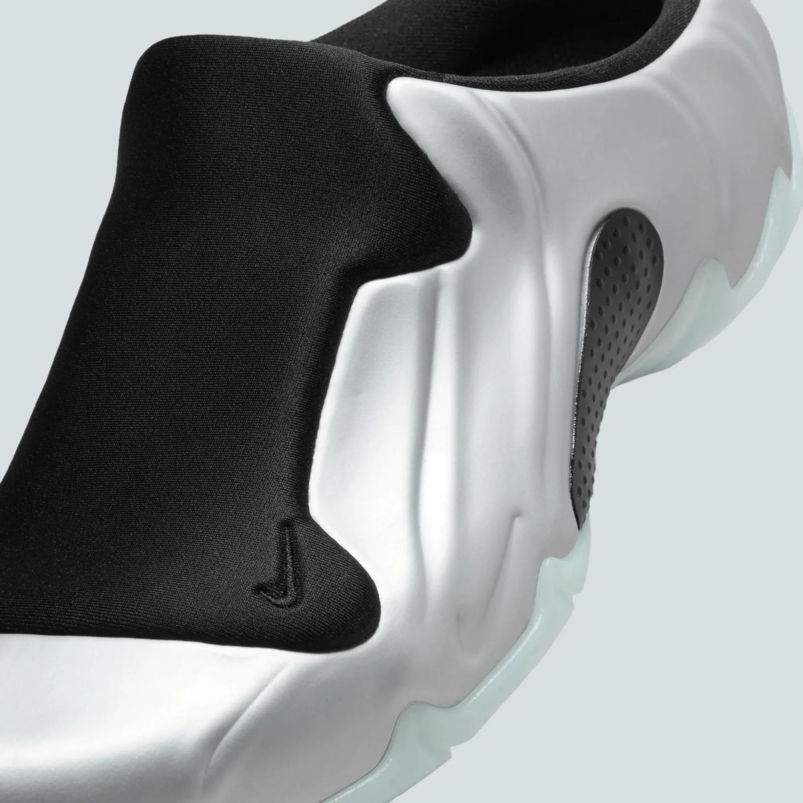 Nike Clogposite Chrome / Black / Ice FQ8257-002