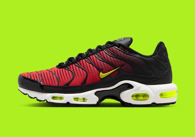 Nike Air Max Plus "Opti Yellow & Light Crimson" Black/Opti Yellow/Volt/Light Crimson/Playful Pink