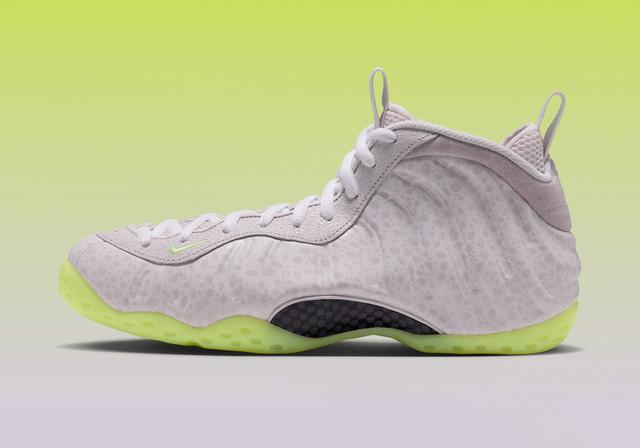 Nike Air Foamposite One "Phantom & Barely Volt" Phantom/Barely Volt/White/Sequoia