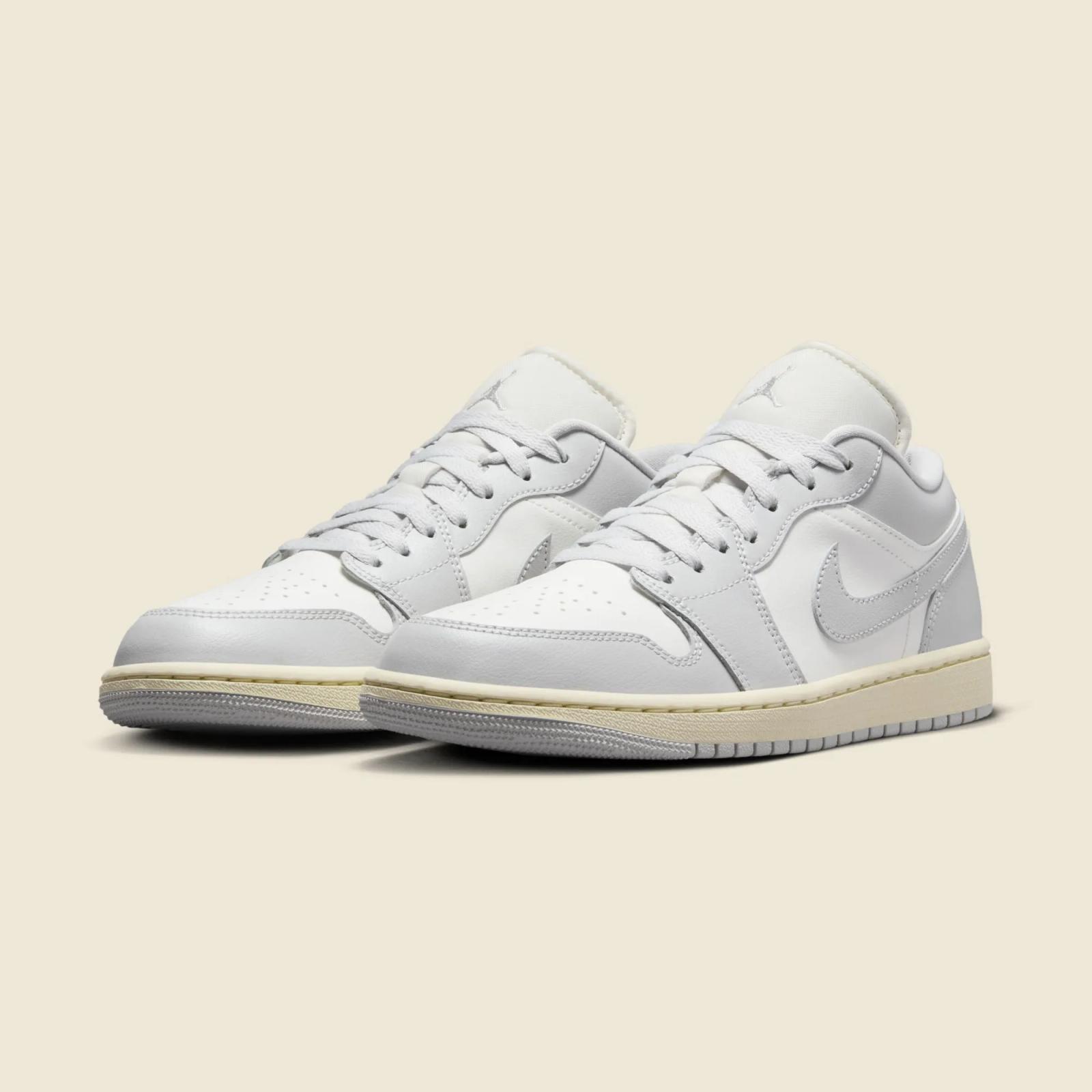 Air Jordan 1 Low Sail / Neutral Grey DC0774-103