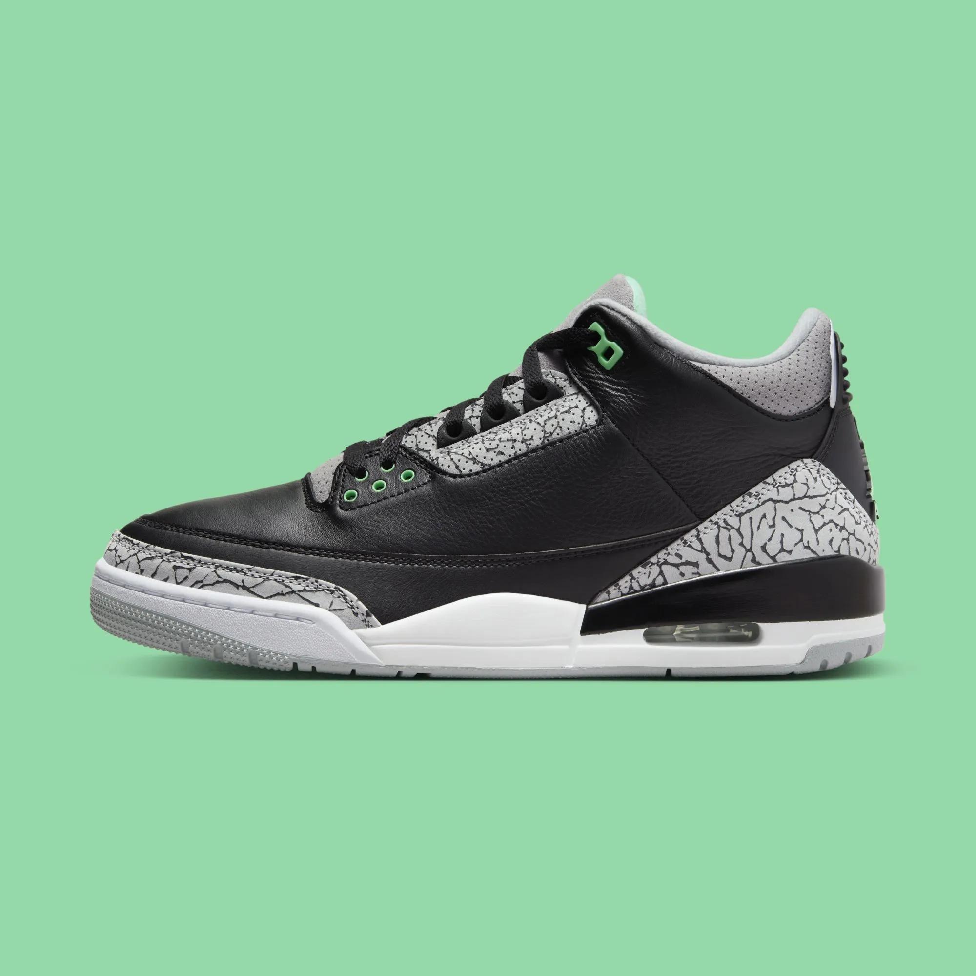 Air Jordan 3 Retro Green Glow