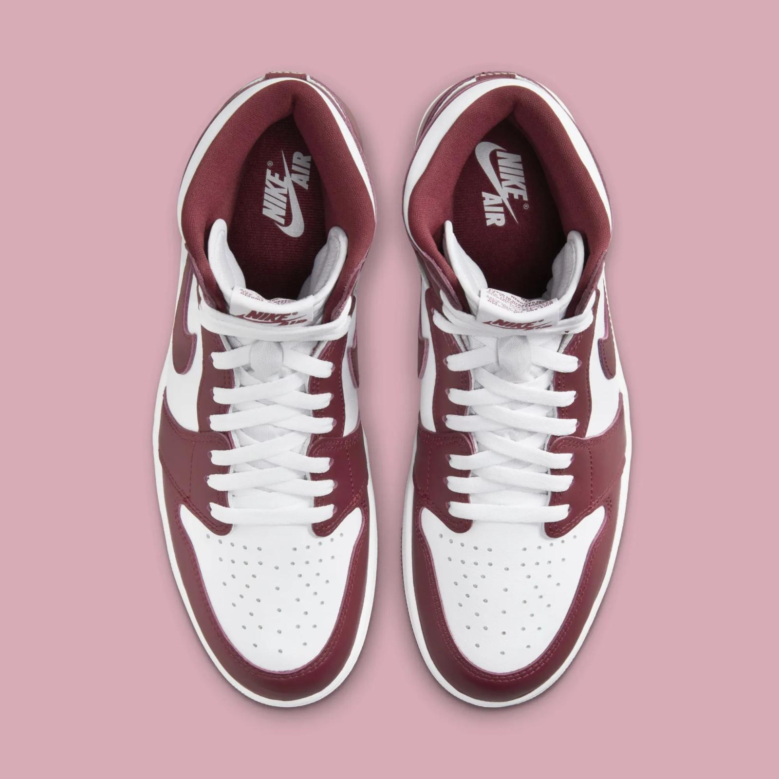 Air Jordan 1 Retro High OG Team Red DZ5485-160