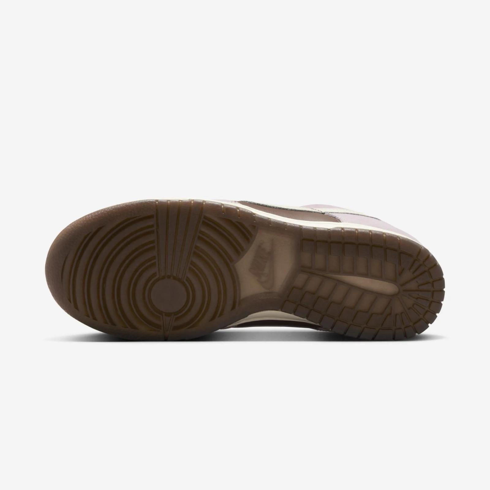 Nike Dunk Low NBHD Cacao Wow / Pale Ivory HM0987-200