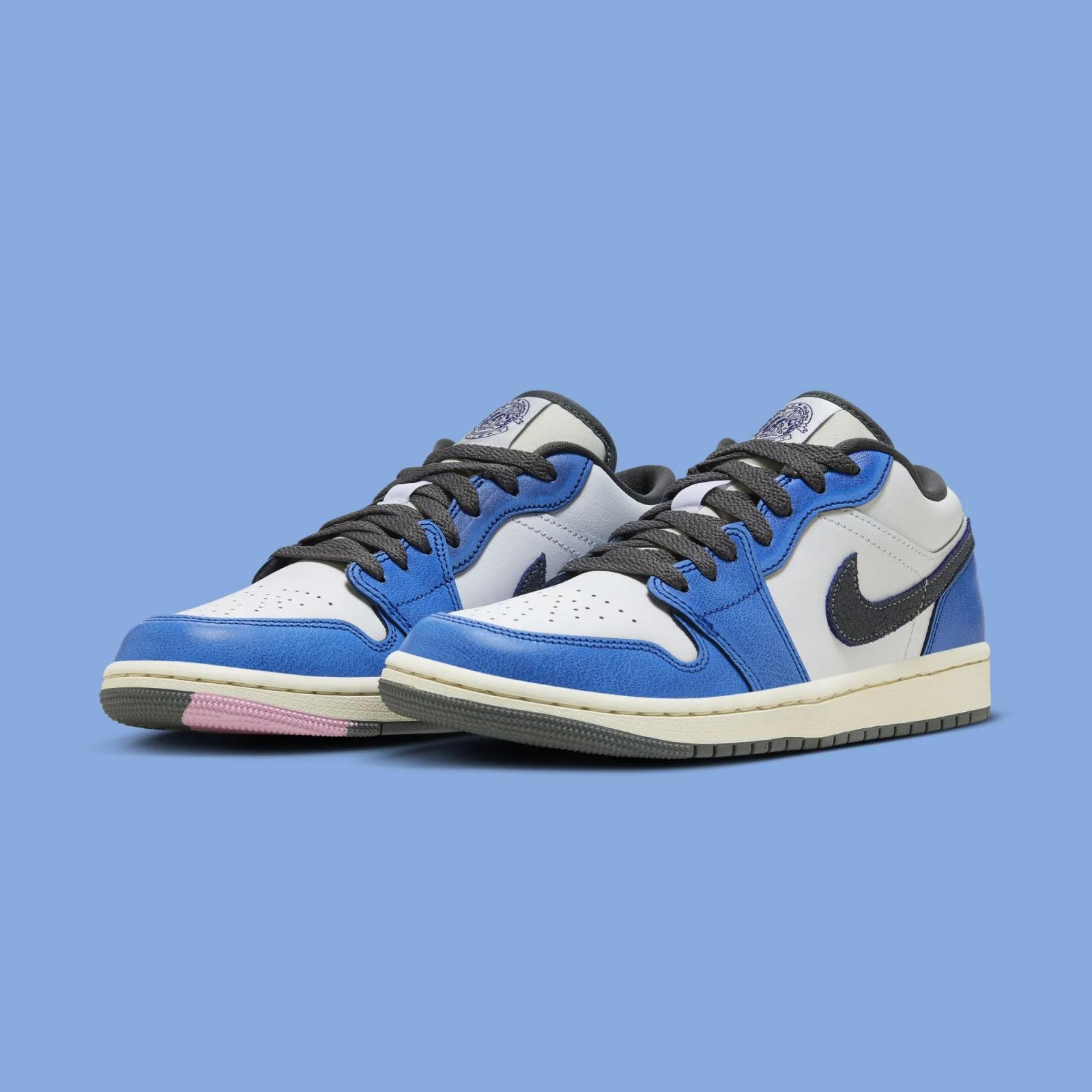 Air Jordan 1 Low SE Flight FV8439-104