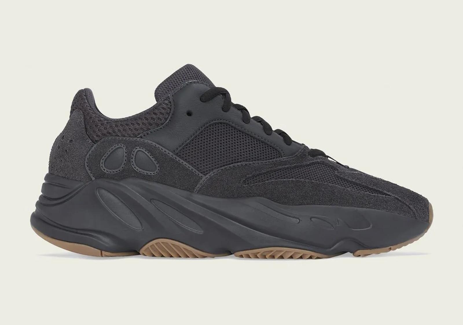 Adidas Yeezy Boost 700 Utility Black
