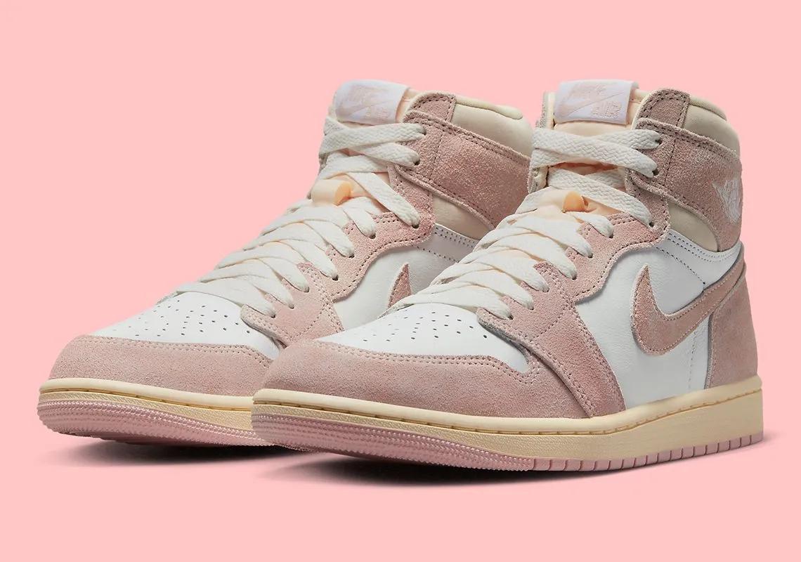 Air Jordan 1 Retro High OG Washed Pink