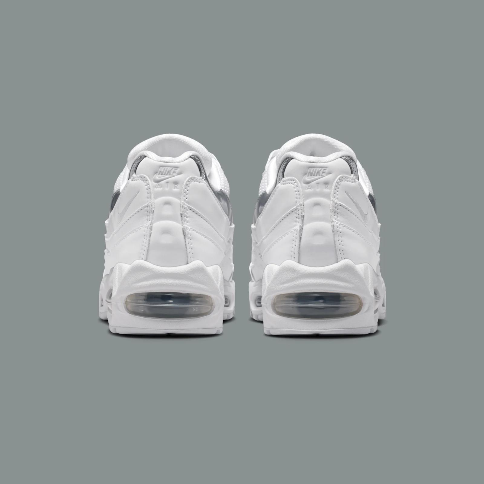 Nike Air Max 95 Big Bubble SE W "White & Metallic Silver" drops in 2026